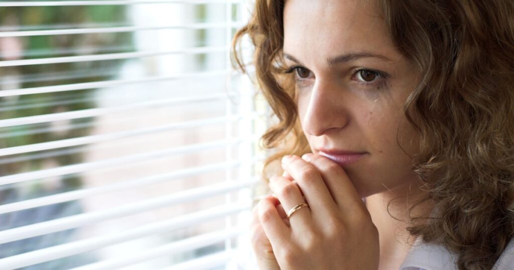 Separační úzkost u dospělých není slabost.